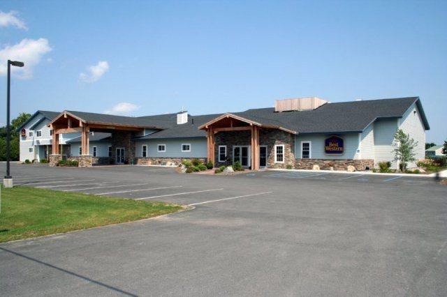 Best Western Plus Ticonderoga Exterior photo